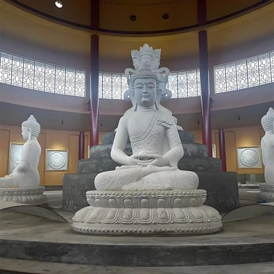 Suur õues Buddha kuju